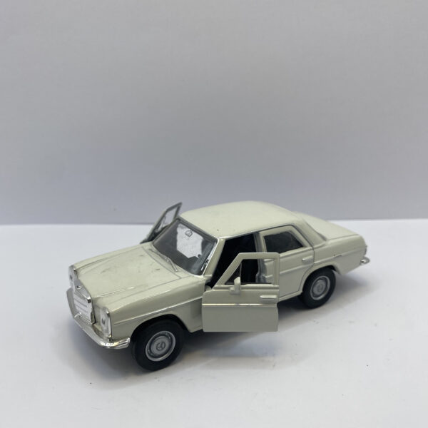 VOITURE DE COLLECTION "MERCEDES-BENZ 220" MÉTAL – Image 2
